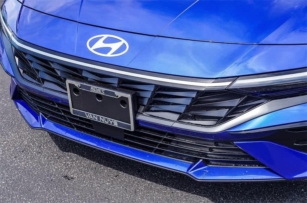 Thumbnail: 2025 Hyundai Elantra - 8