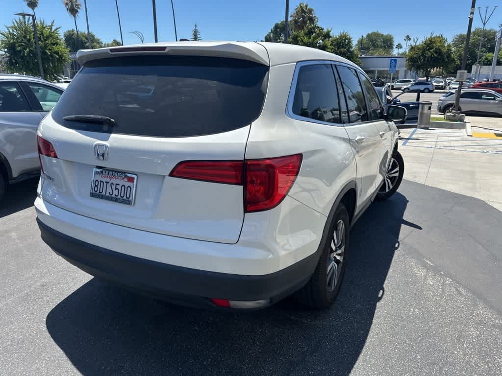 Thumbnail: 2018 Honda Pilot - 12