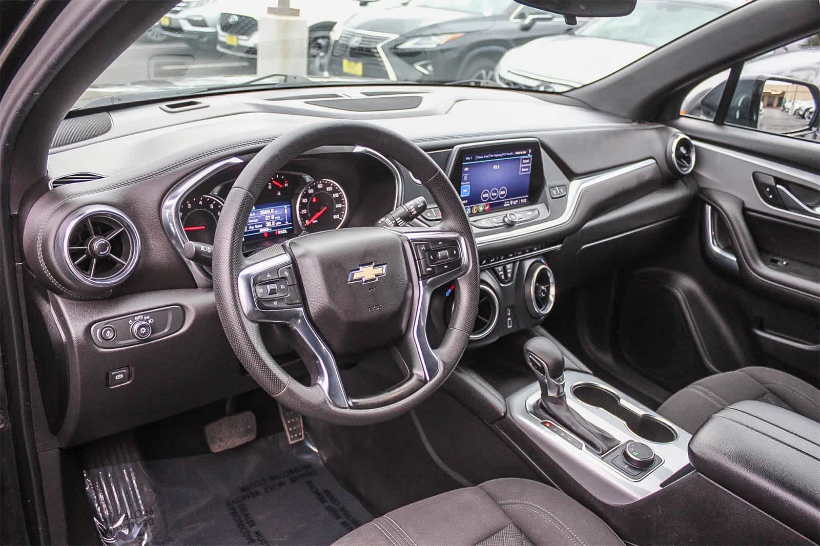 Thumbnail: 2022 Chevrolet Blazer - 22