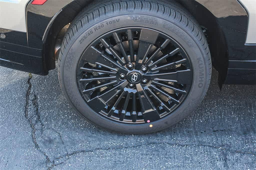 Thumbnail: 2025 Hyundai Santa Fe - 8