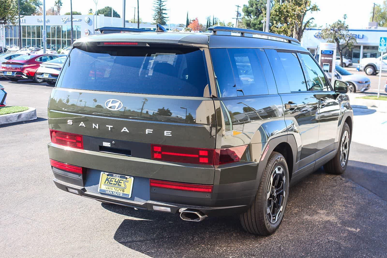 Thumbnail: 2026 Hyundai Santa Fe - 4