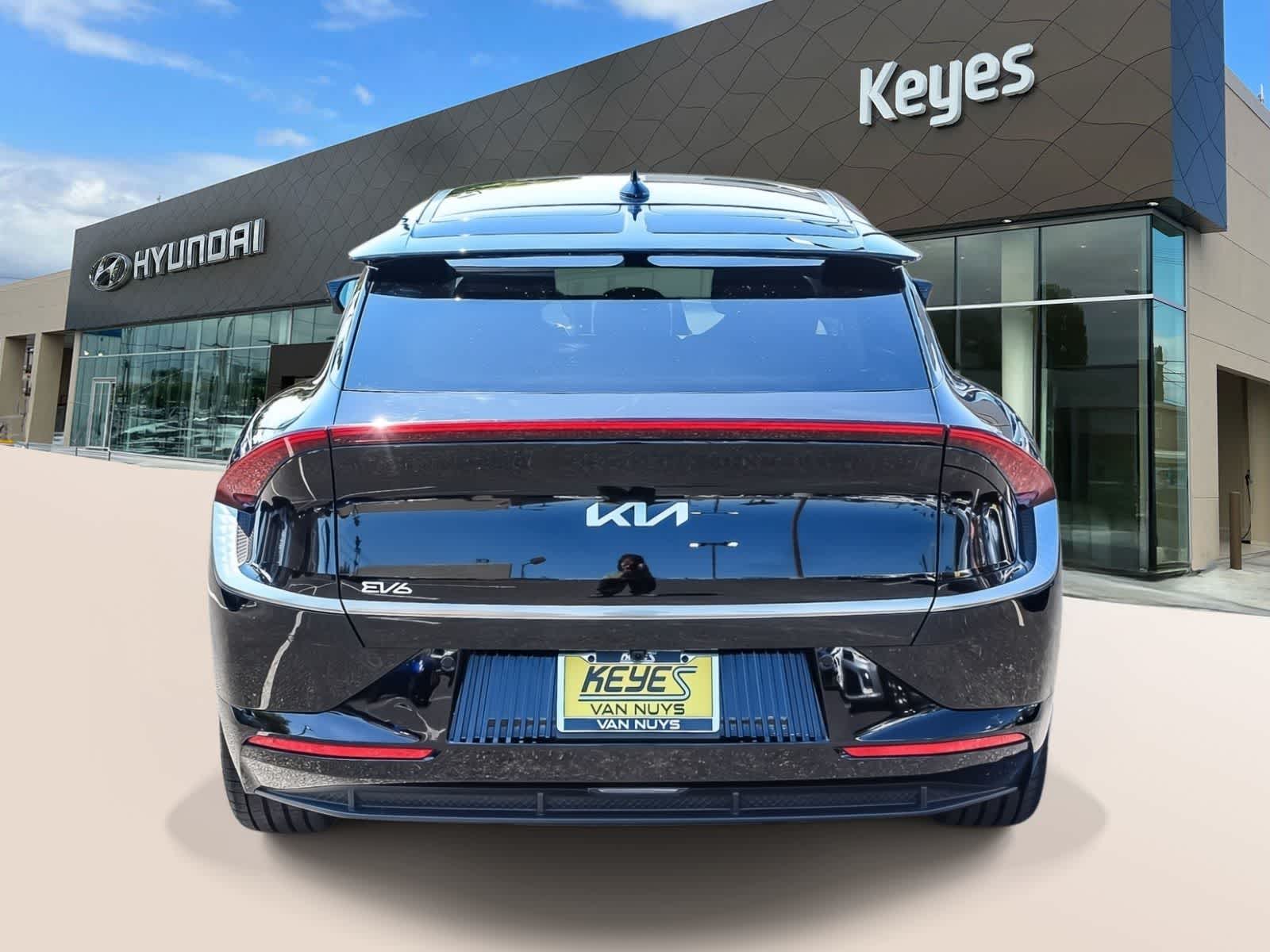 Thumbnail: 2024 Kia EV6 - 6