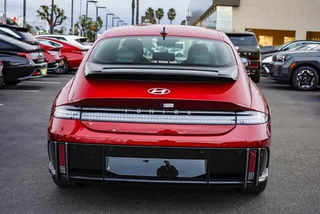 2025 Hyundai Ioniq 6 SE 5