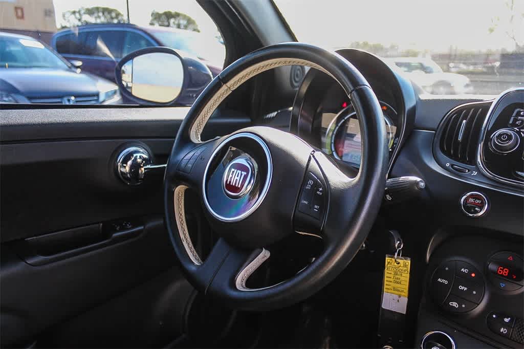 Thumbnail: 2019 Fiat 500e - 15