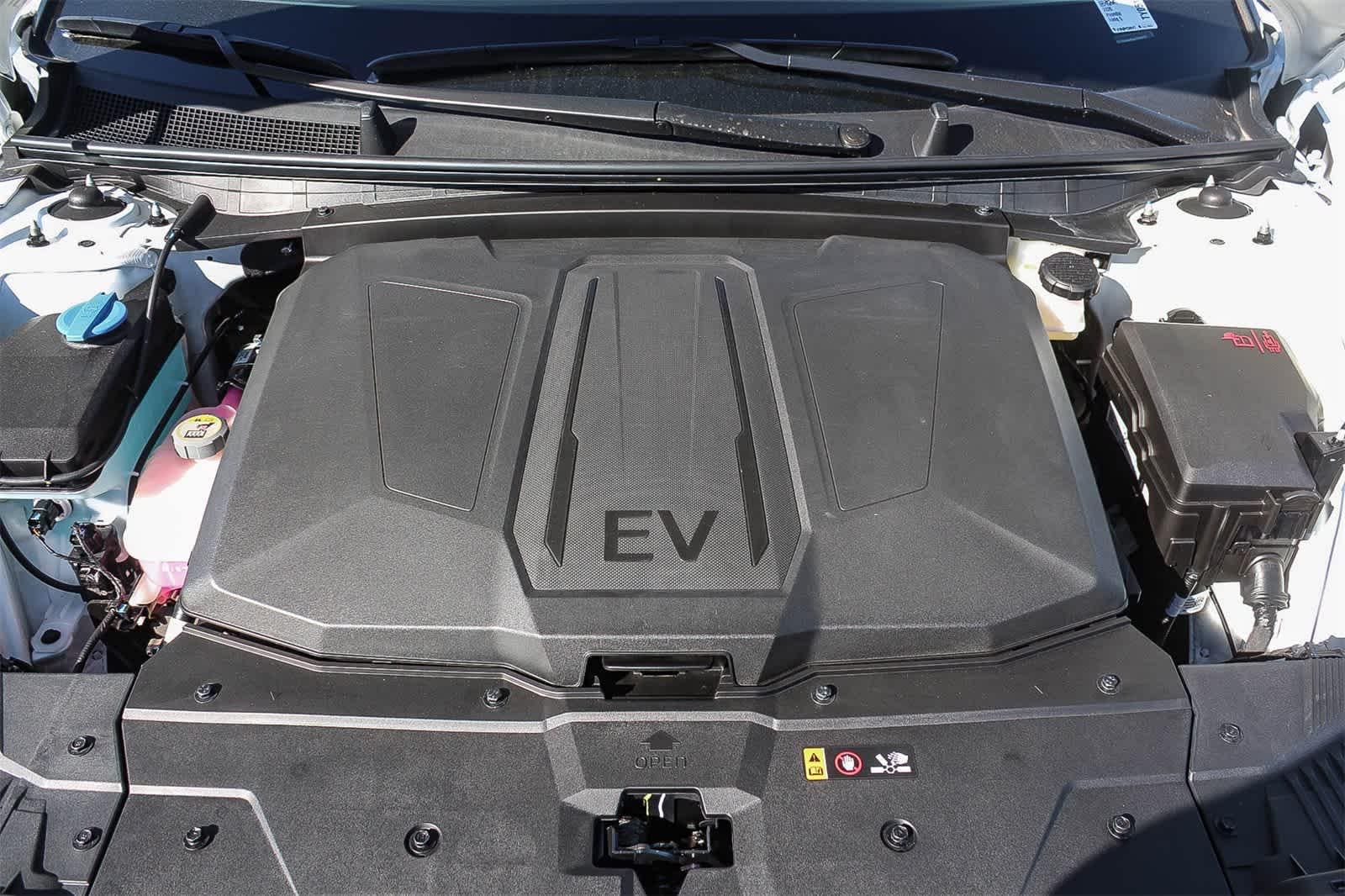 Thumbnail: 2026 Hyundai Ioniq 5 - 16