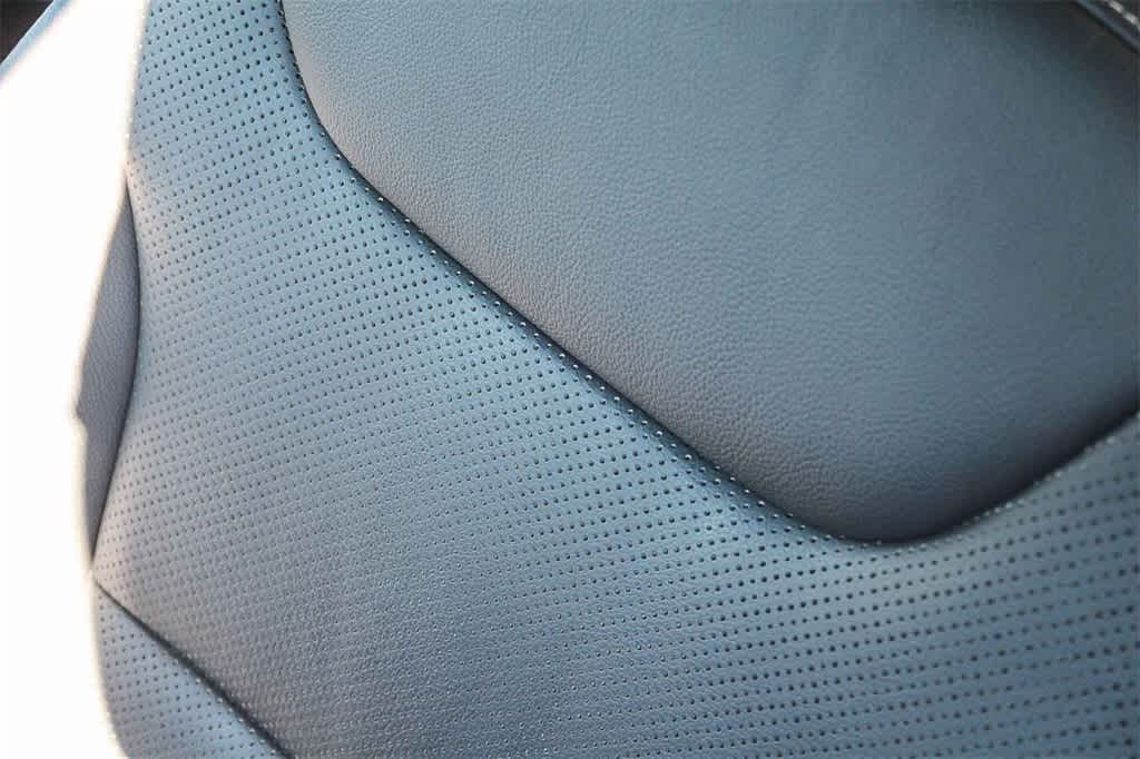 Thumbnail: 2019 Hyundai Ioniq - 24