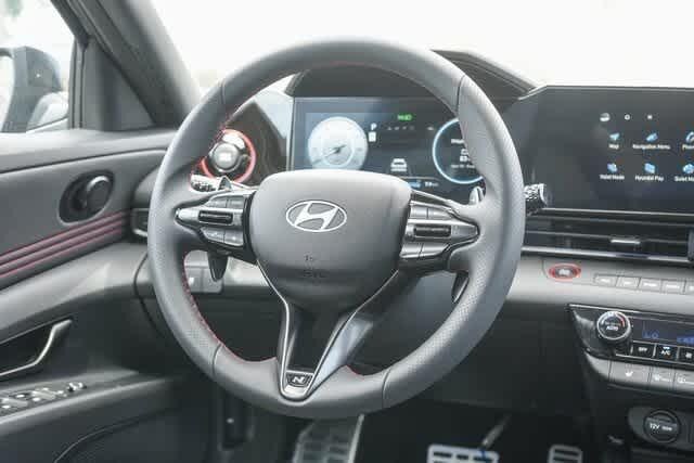 Thumbnail: 2025 Hyundai Elantra - 20