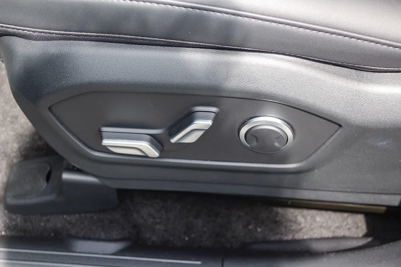 Thumbnail: 2026 Hyundai Santa Fe - 29