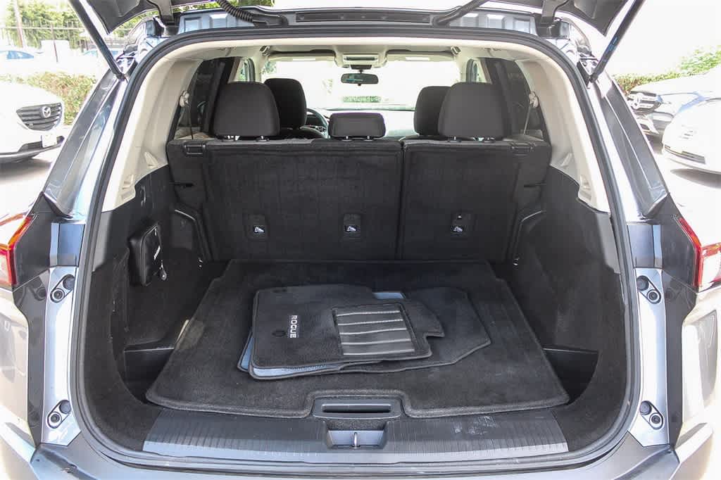 Thumbnail: 2021 Nissan Rogue - 31