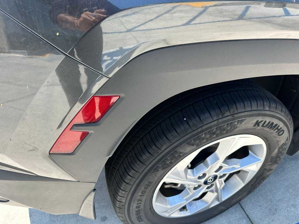Thumbnail: 2022 Hyundai Tucson - 17