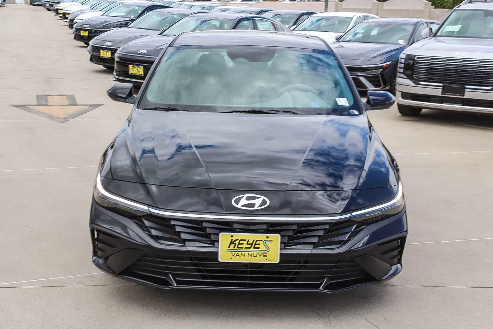 Thumbnail: 2026 Hyundai Elantra - 2
