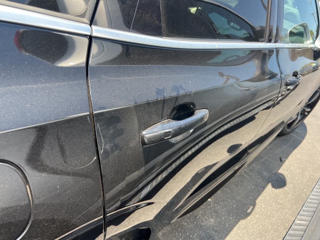 Thumbnail: 2018 Volvo XC60 - 17