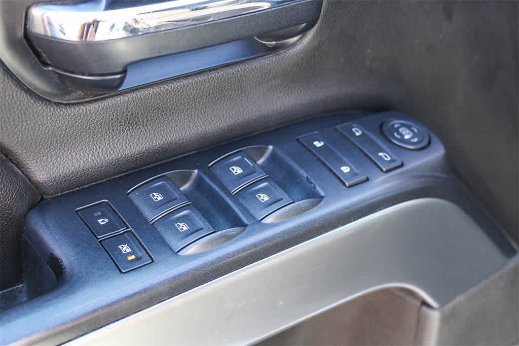 Thumbnail: 2014 Chevrolet Silverado 1500 - 20