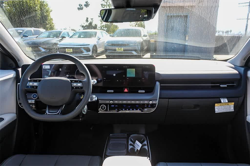 Thumbnail: 2026 Hyundai Ioniq 5 - 17