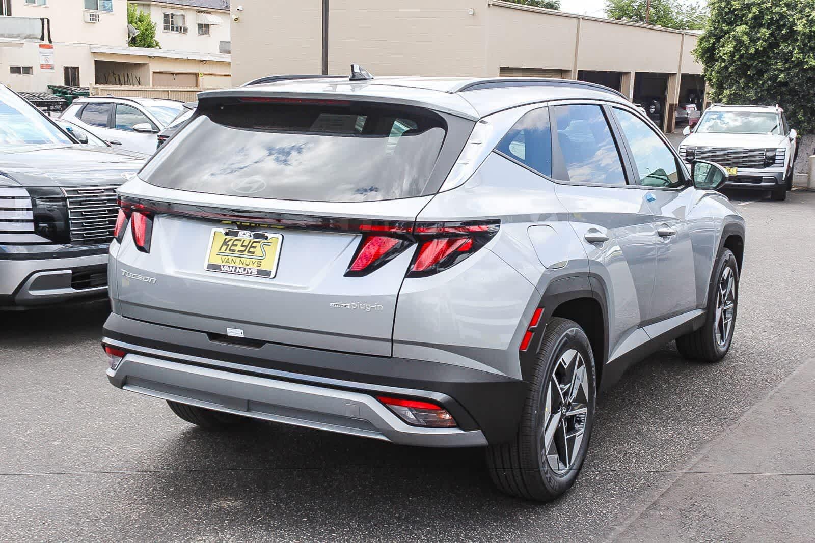 Thumbnail: 2026 Hyundai Tucson - 4