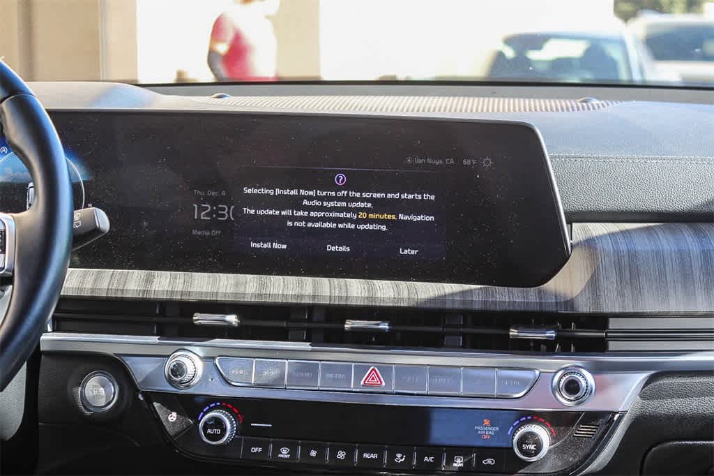 Thumbnail: 2024 Kia Telluride - 19