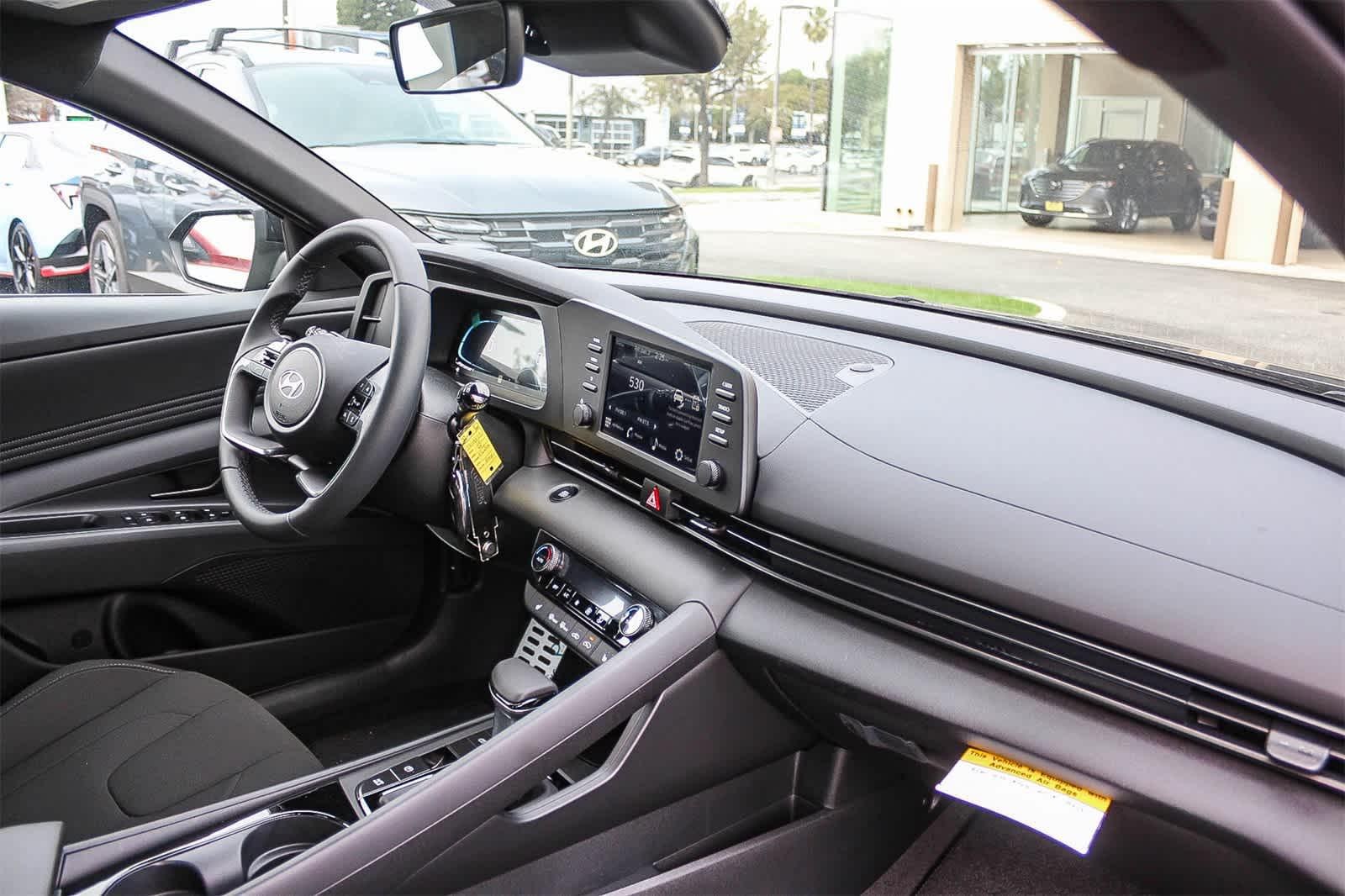 Thumbnail: 2026 Hyundai Elantra - 22