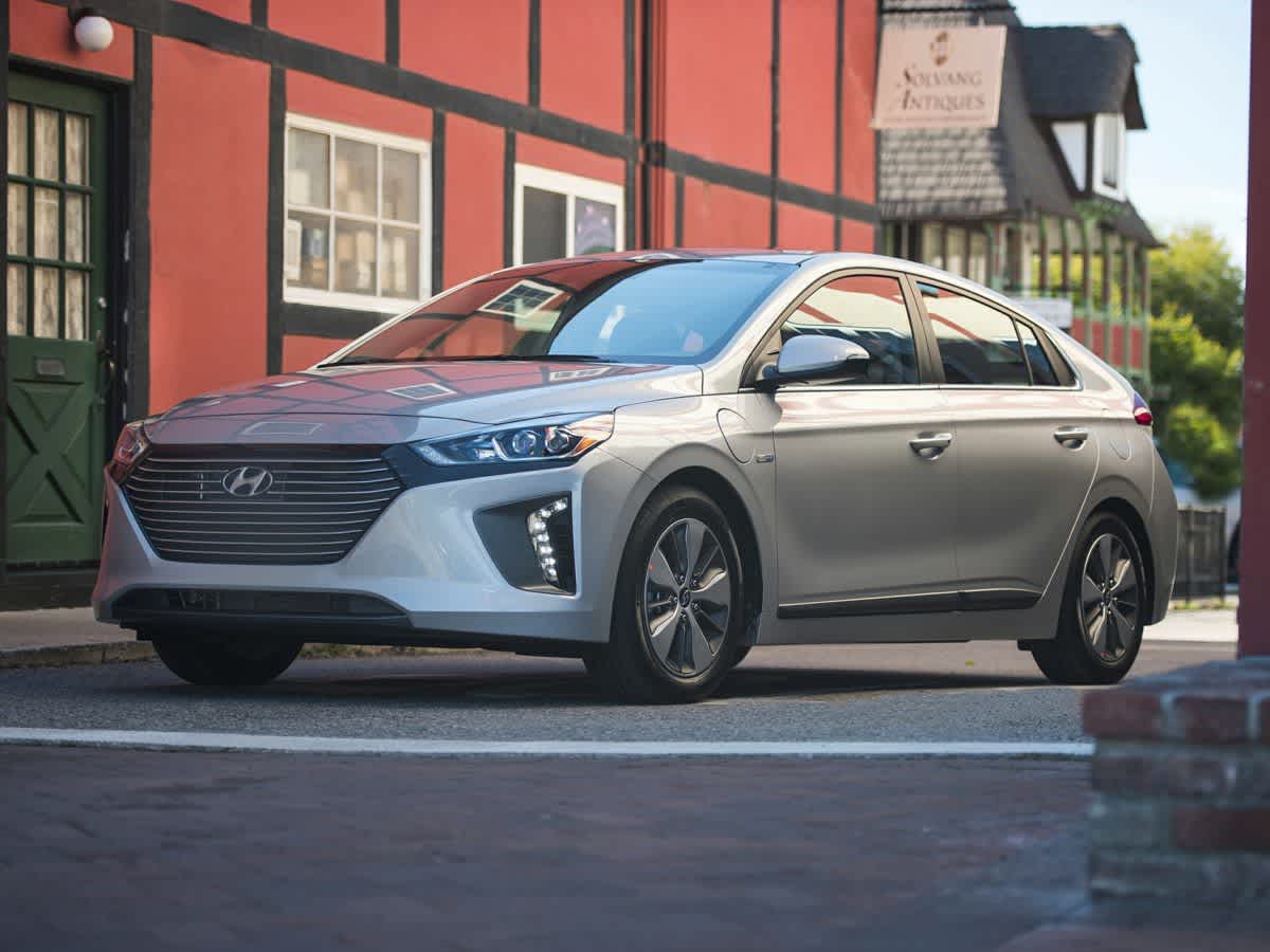 2018 Hyundai Ioniq Limited -
                  Van Nuys, CA