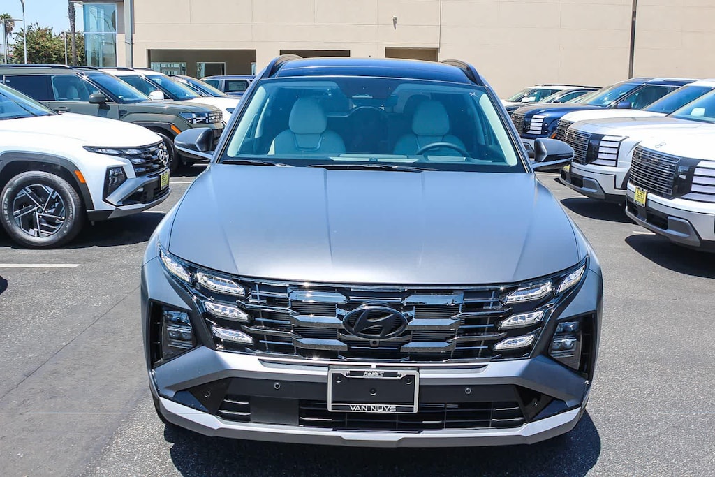New 2026 Hyundai Tucson Limited FWD SUV