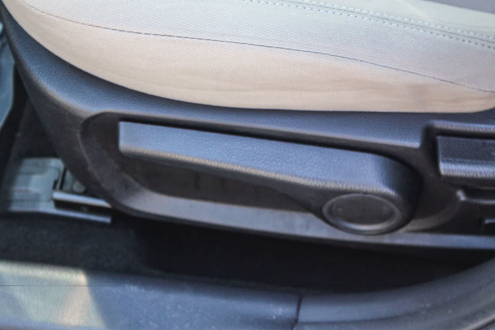 Thumbnail: 2015 Kia Optima - 26