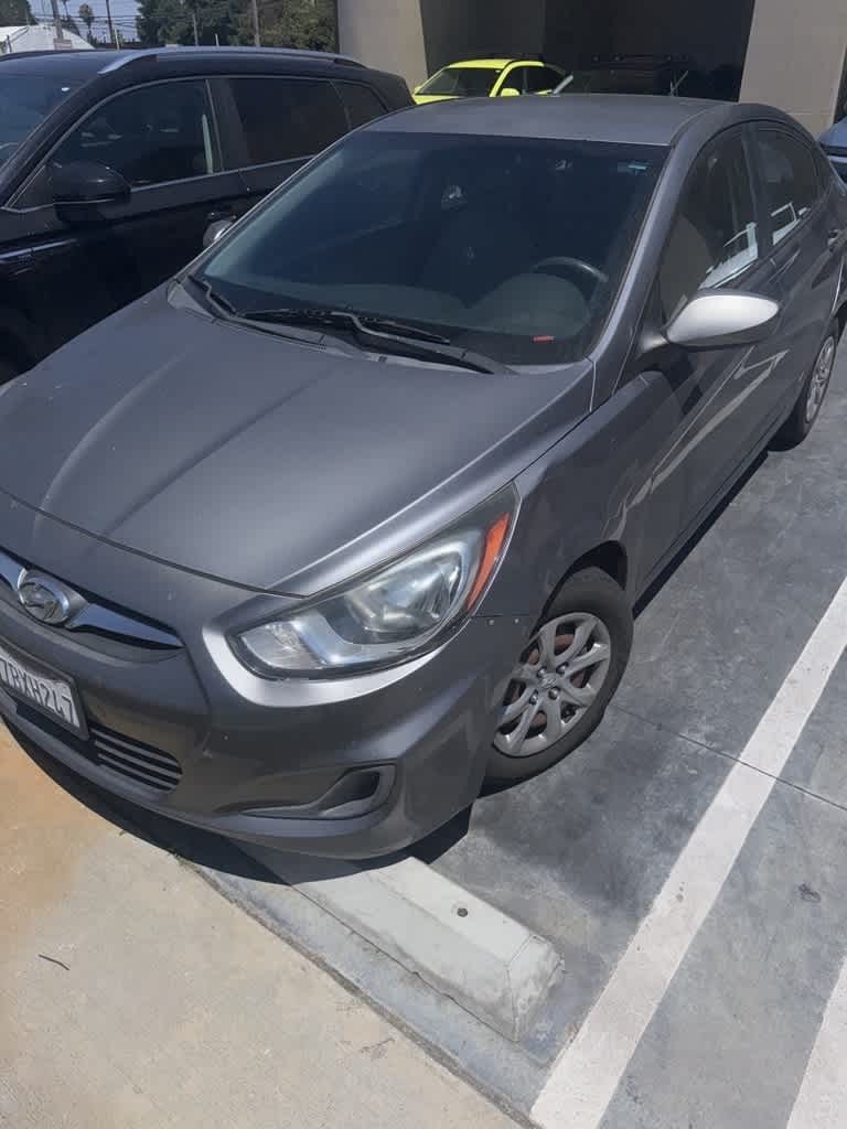 Thumbnail: 2013 Hyundai Accent - 3