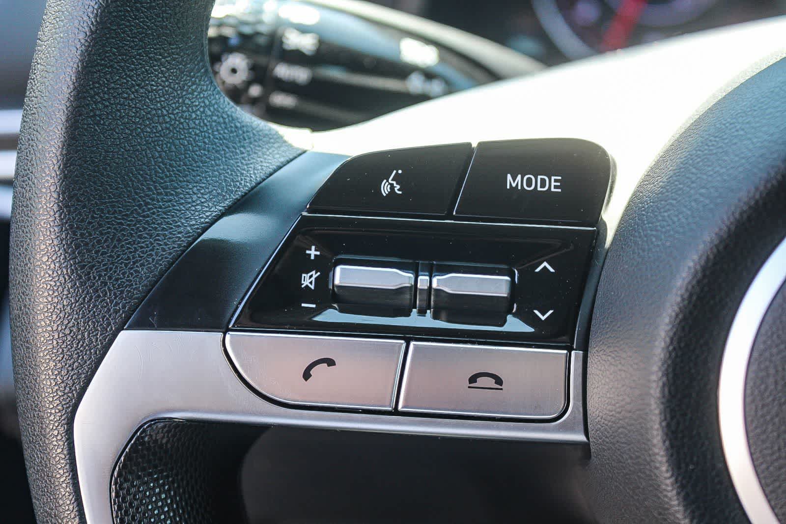 Thumbnail: 2023 Hyundai Elantra - 31