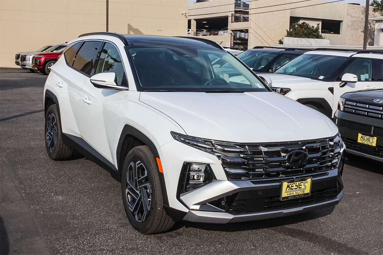 Thumbnail: 2026 Hyundai Tucson - 3