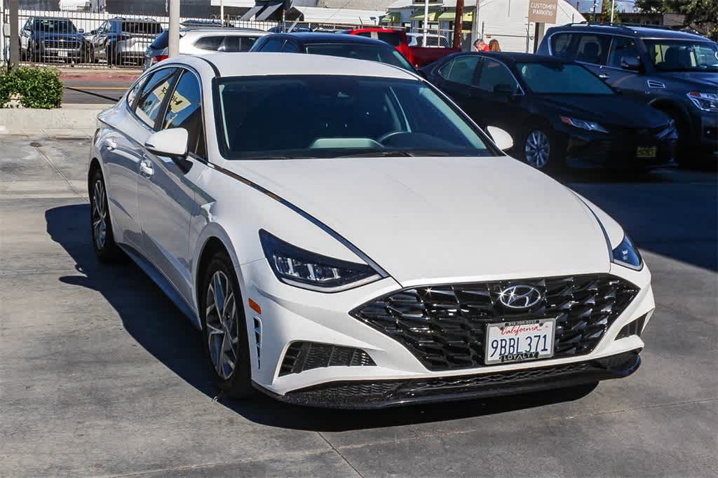 Thumbnail: 2022 Hyundai Sonata - 3