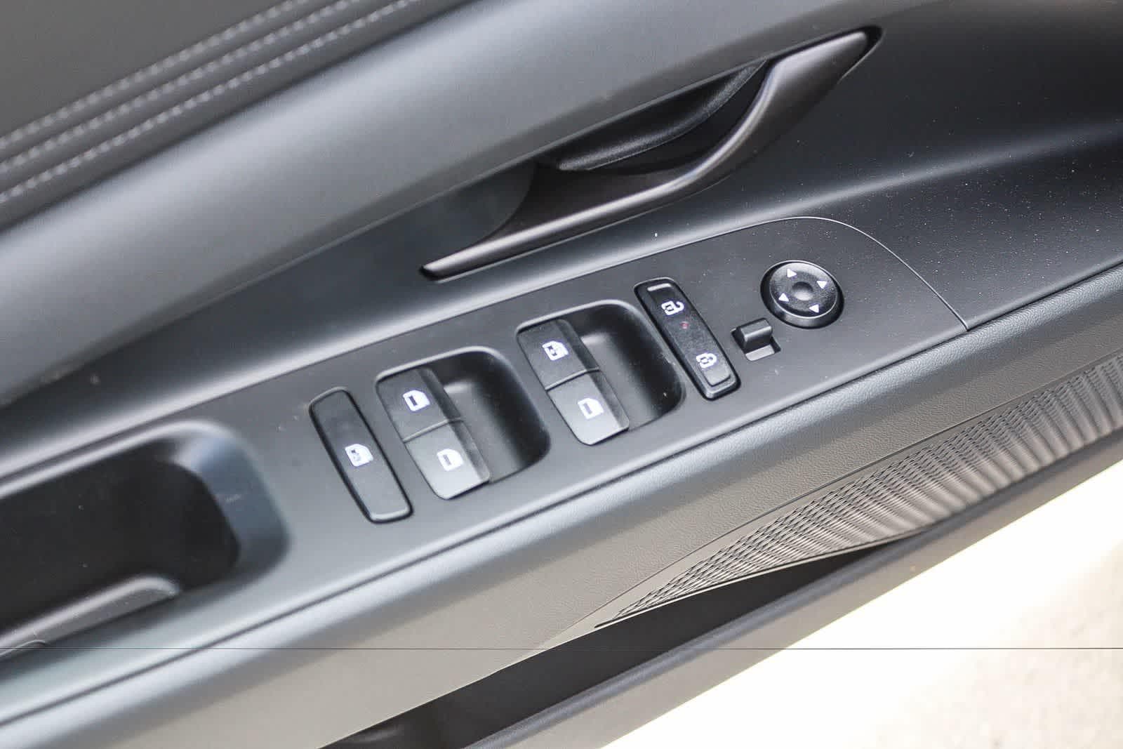Thumbnail: 2026 Hyundai Elantra - 27