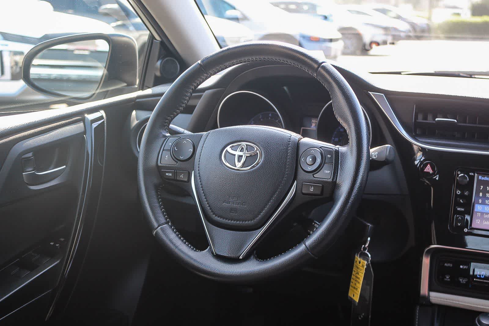 Thumbnail: 2018 Toyota Corolla iM - 21