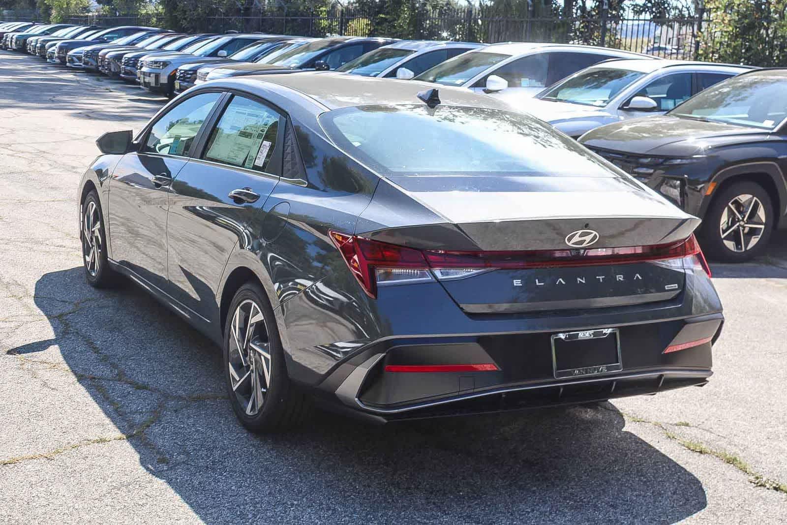 Thumbnail: 2026 Hyundai Elantra - 7
