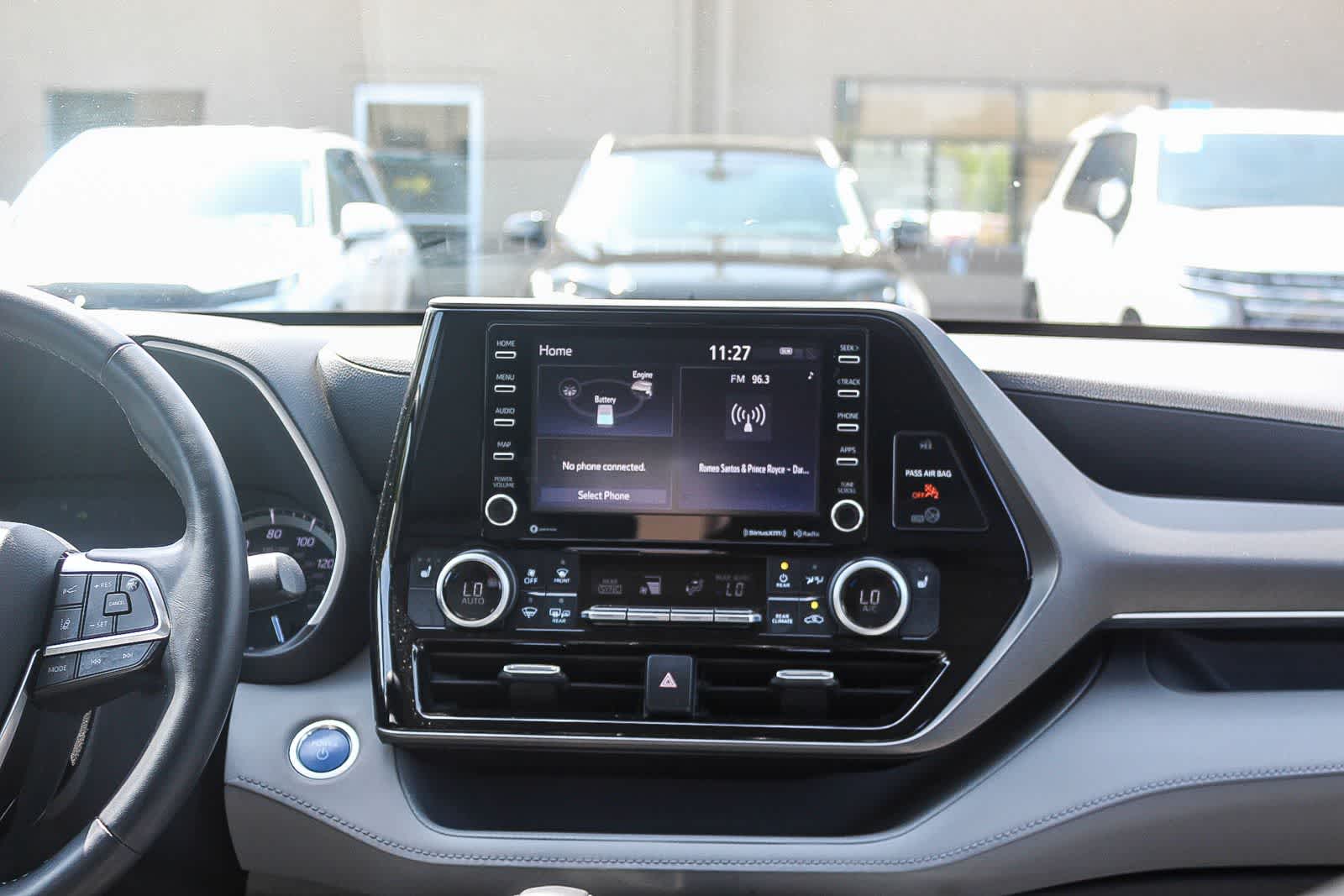Thumbnail: 2021 Toyota Highlander - 19