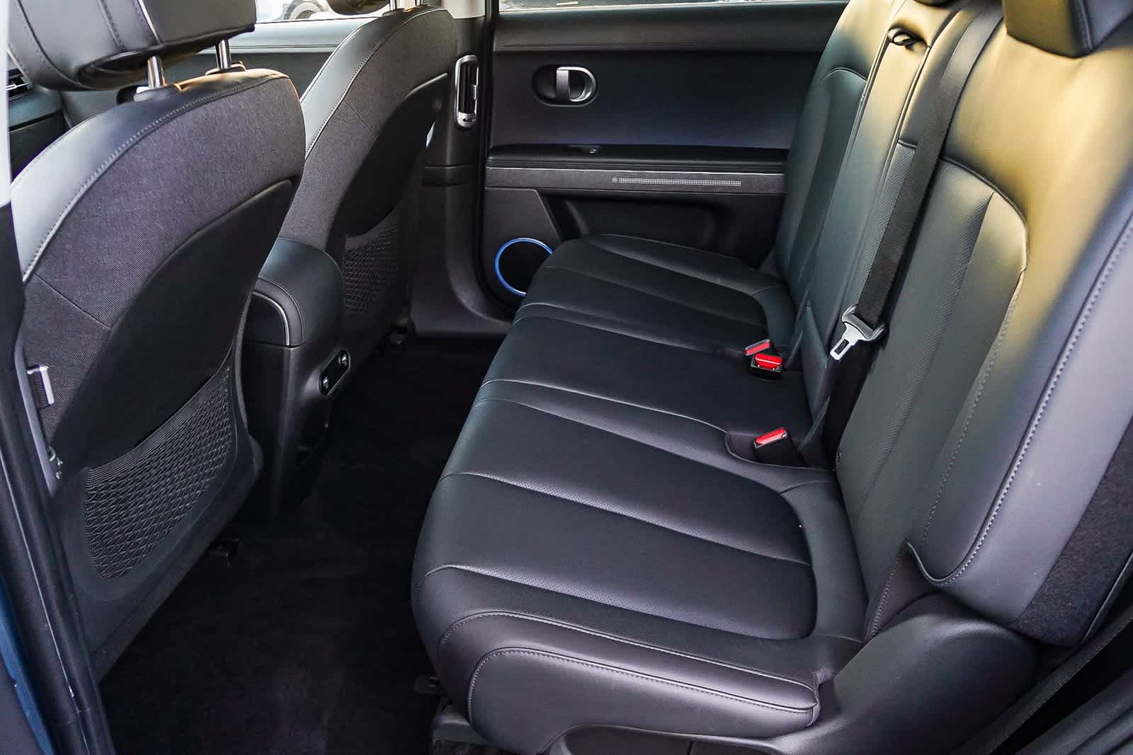 Thumbnail: 2022 Hyundai Ioniq 5 - 24