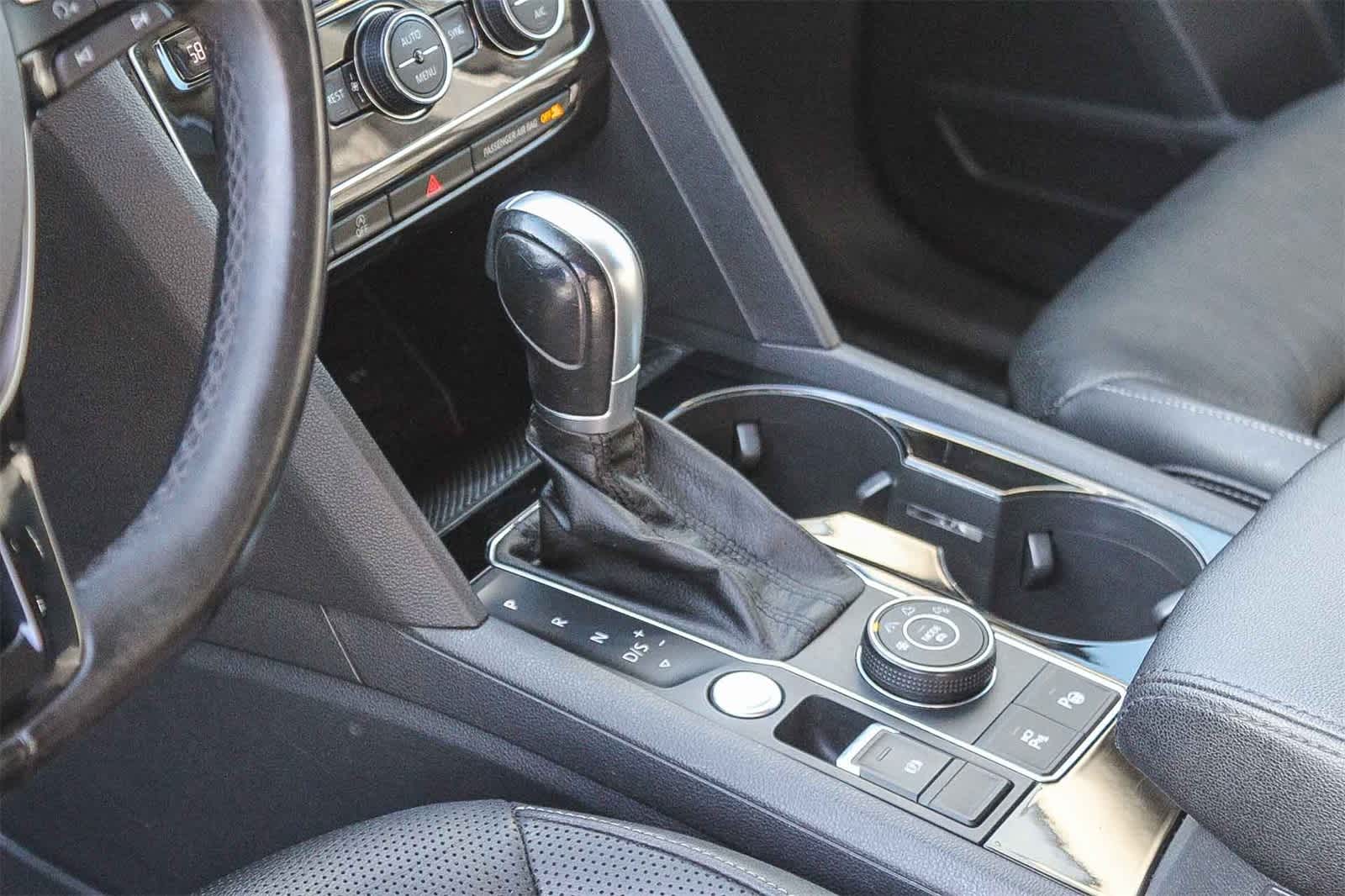 Thumbnail: 2018 Volkswagen Atlas - 24