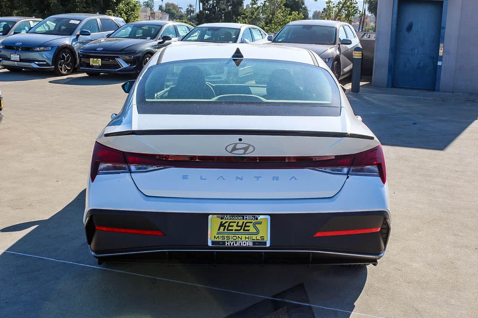 Thumbnail: 2026 Hyundai Elantra - 6