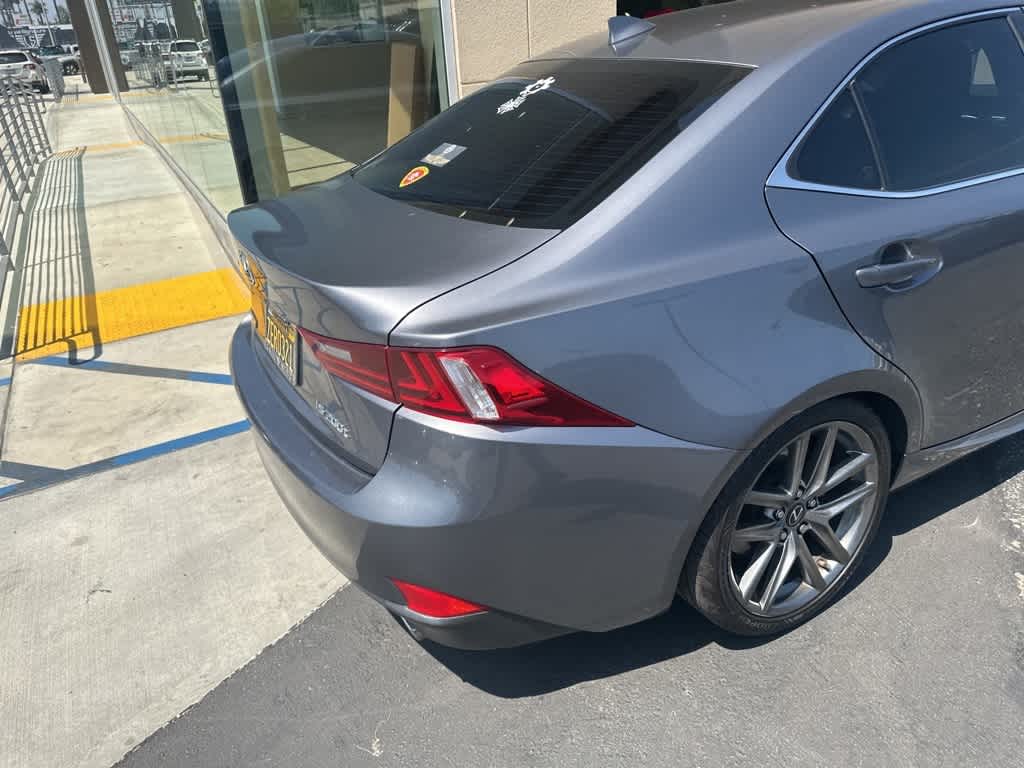 2016 Lexus IS 200t 20