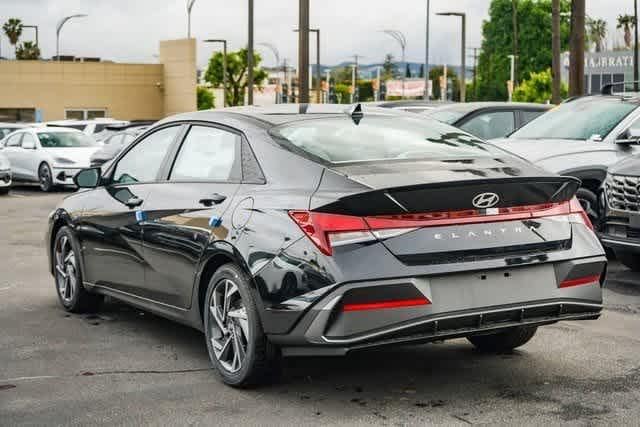 Thumbnail: 2025 Hyundai Elantra - 6