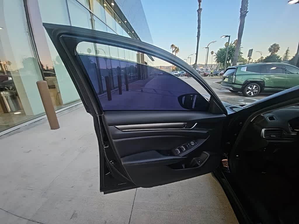 Thumbnail: 2019 Honda Accord - 13