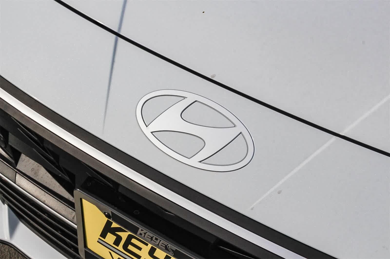 Thumbnail: 2026 Hyundai Elantra - 13