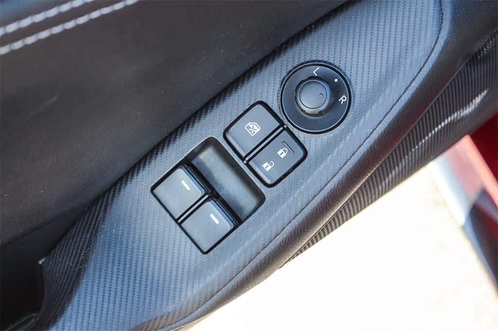 Thumbnail: 2022 Mazda MX-5 Miata - 22