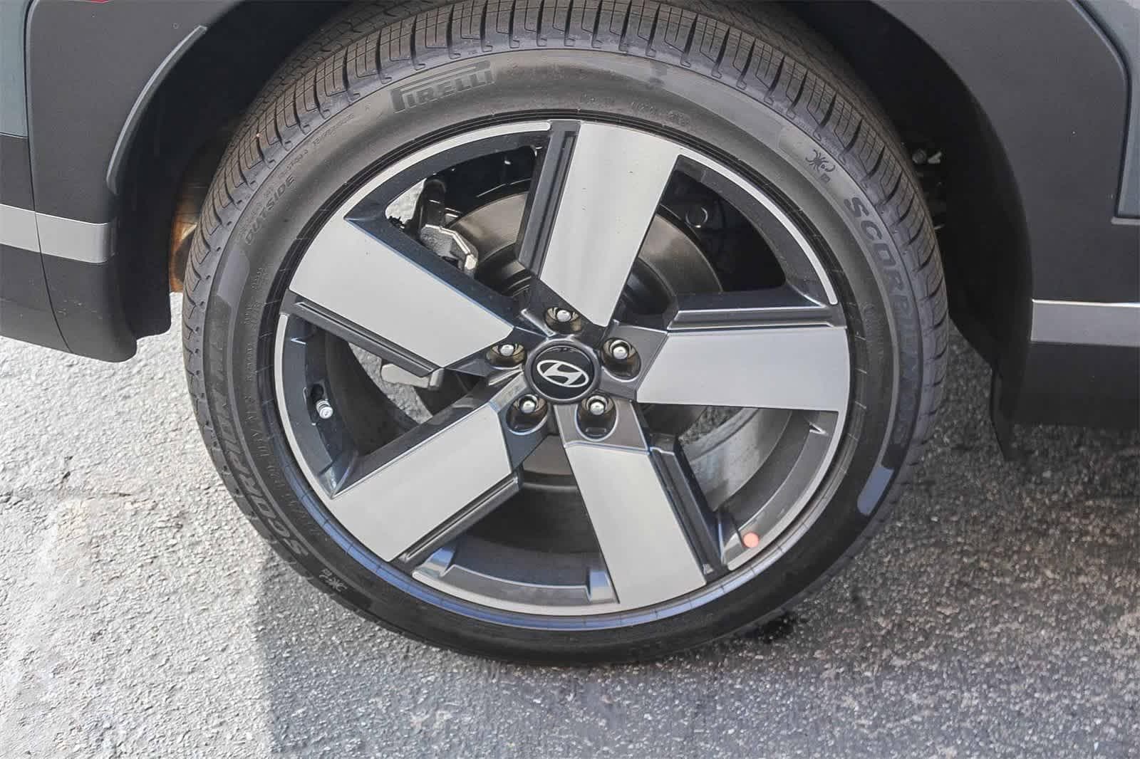 Thumbnail: 2026 Hyundai Santa Fe - 9