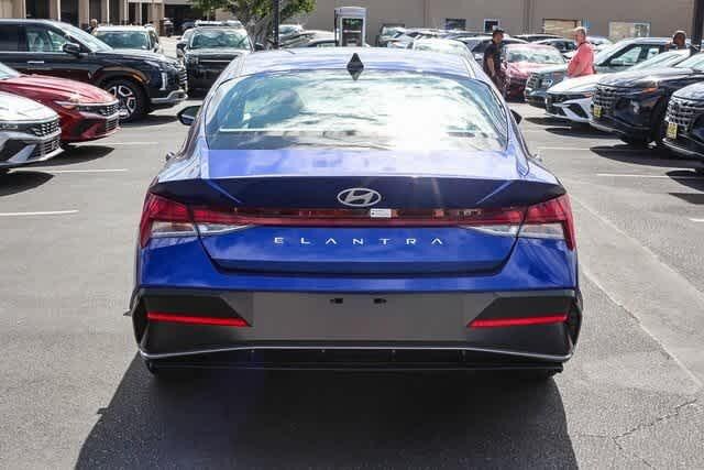 Thumbnail: 2025 Hyundai Elantra - 5