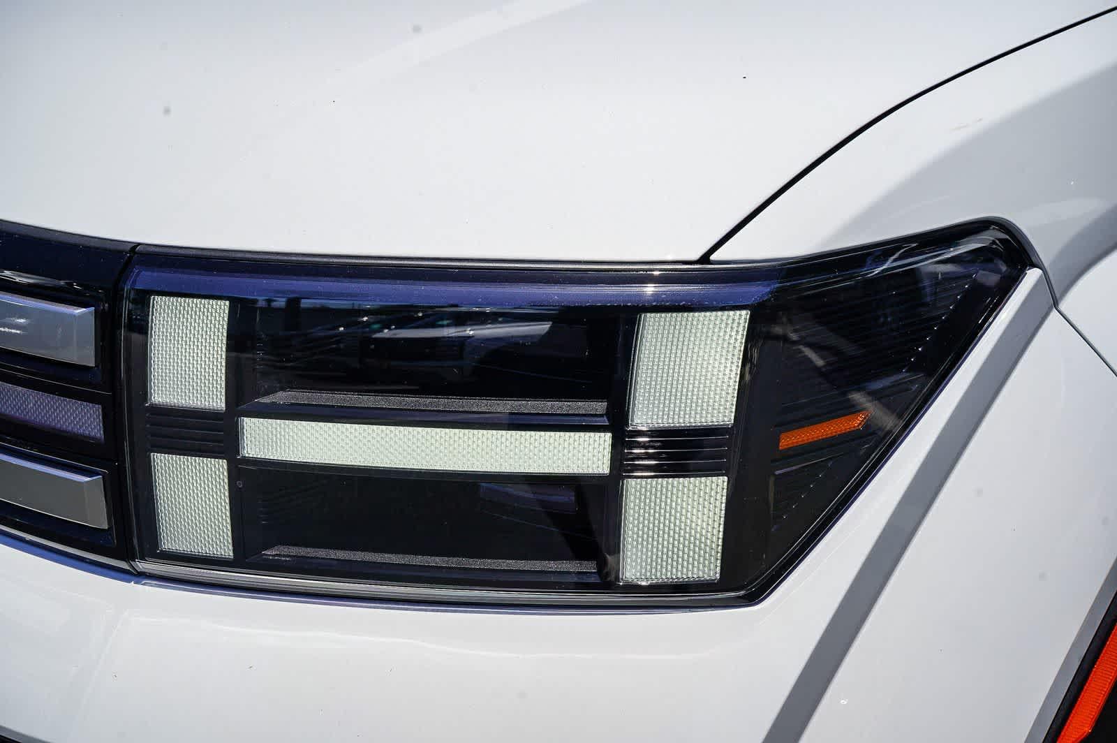 Thumbnail: 2026 Hyundai Santa Fe - 12