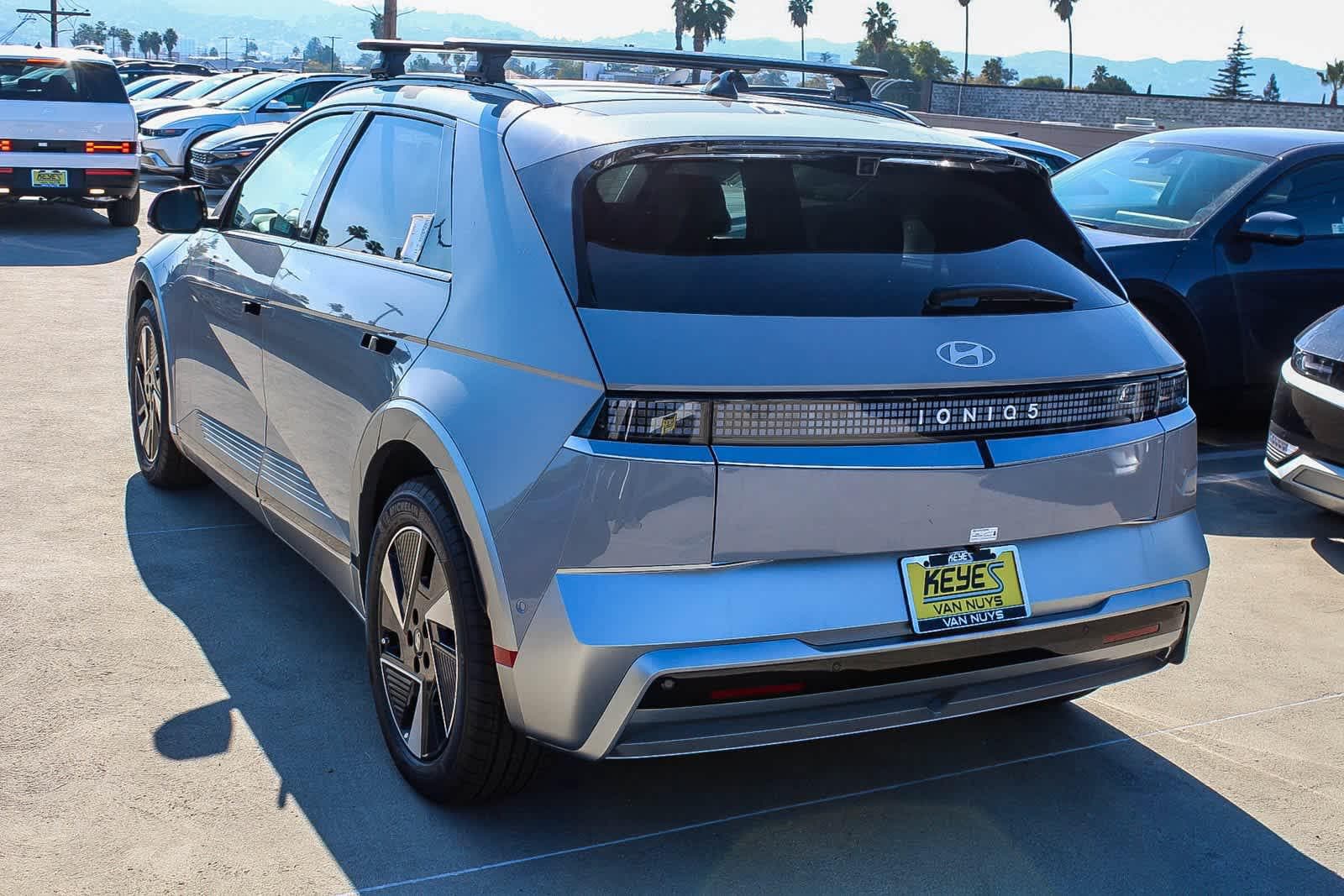 Thumbnail: 2026 Hyundai Ioniq 5 - 7