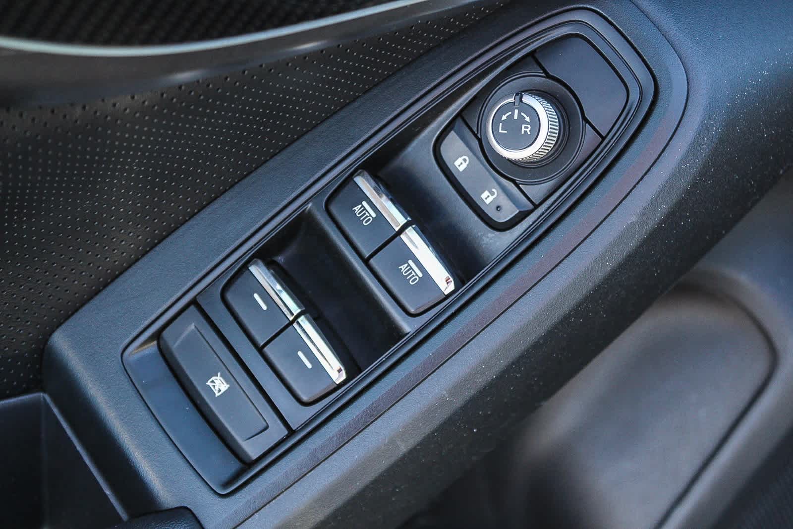 Thumbnail: 2019 Subaru Crosstrek - 28