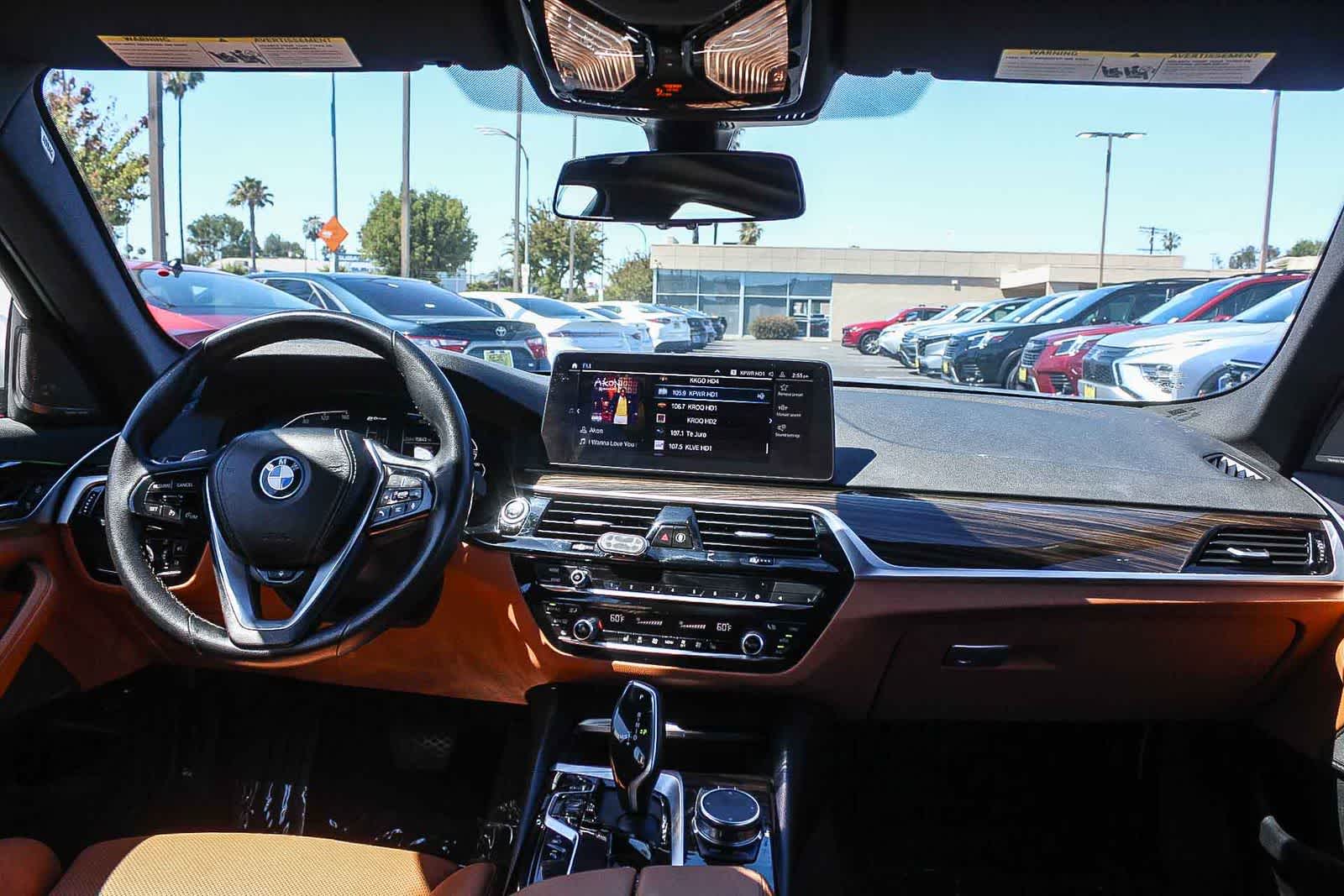 Thumbnail: 2023 BMW 5 Series - 14
