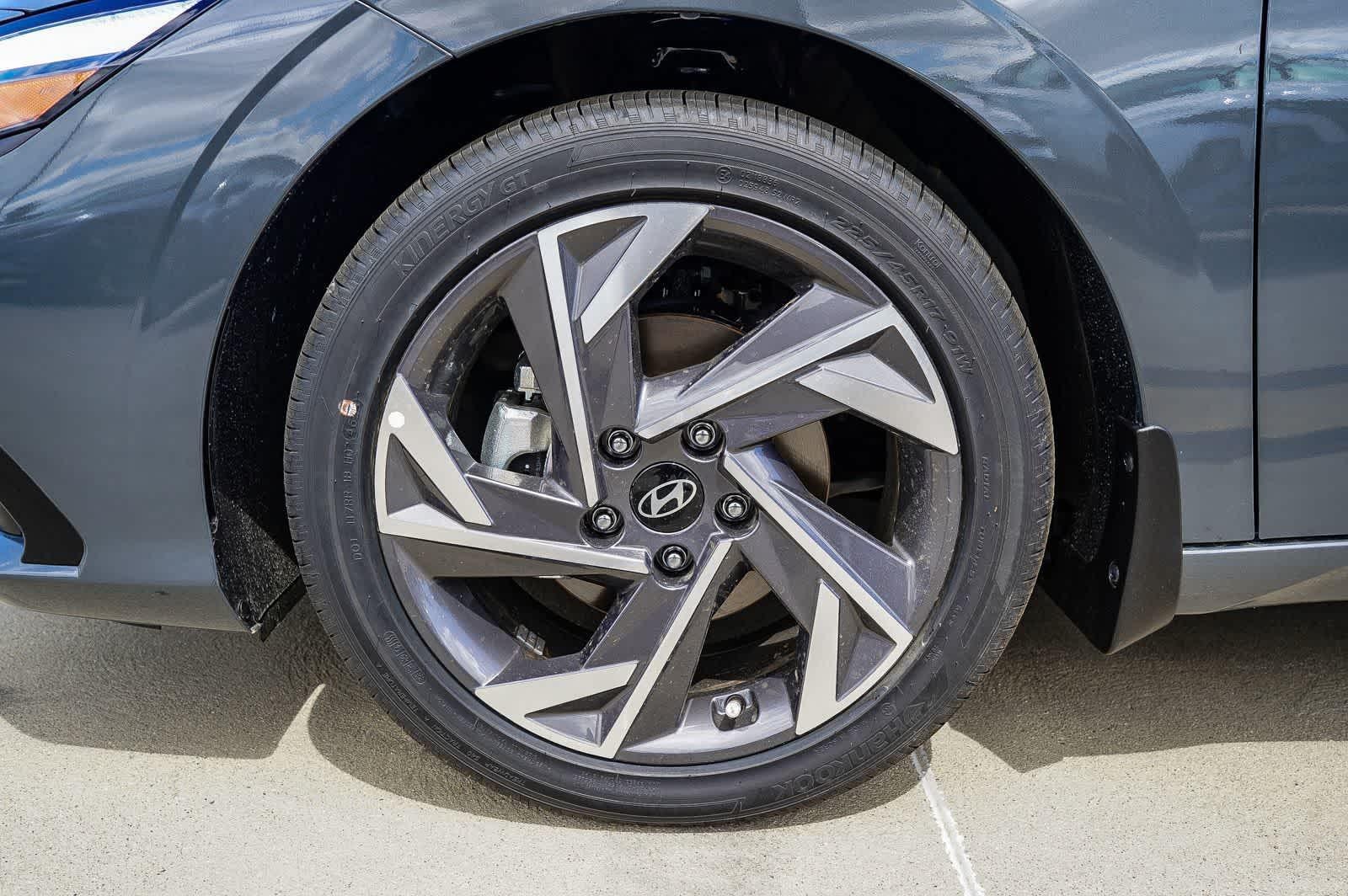 Thumbnail: 2026 Hyundai Elantra - 11