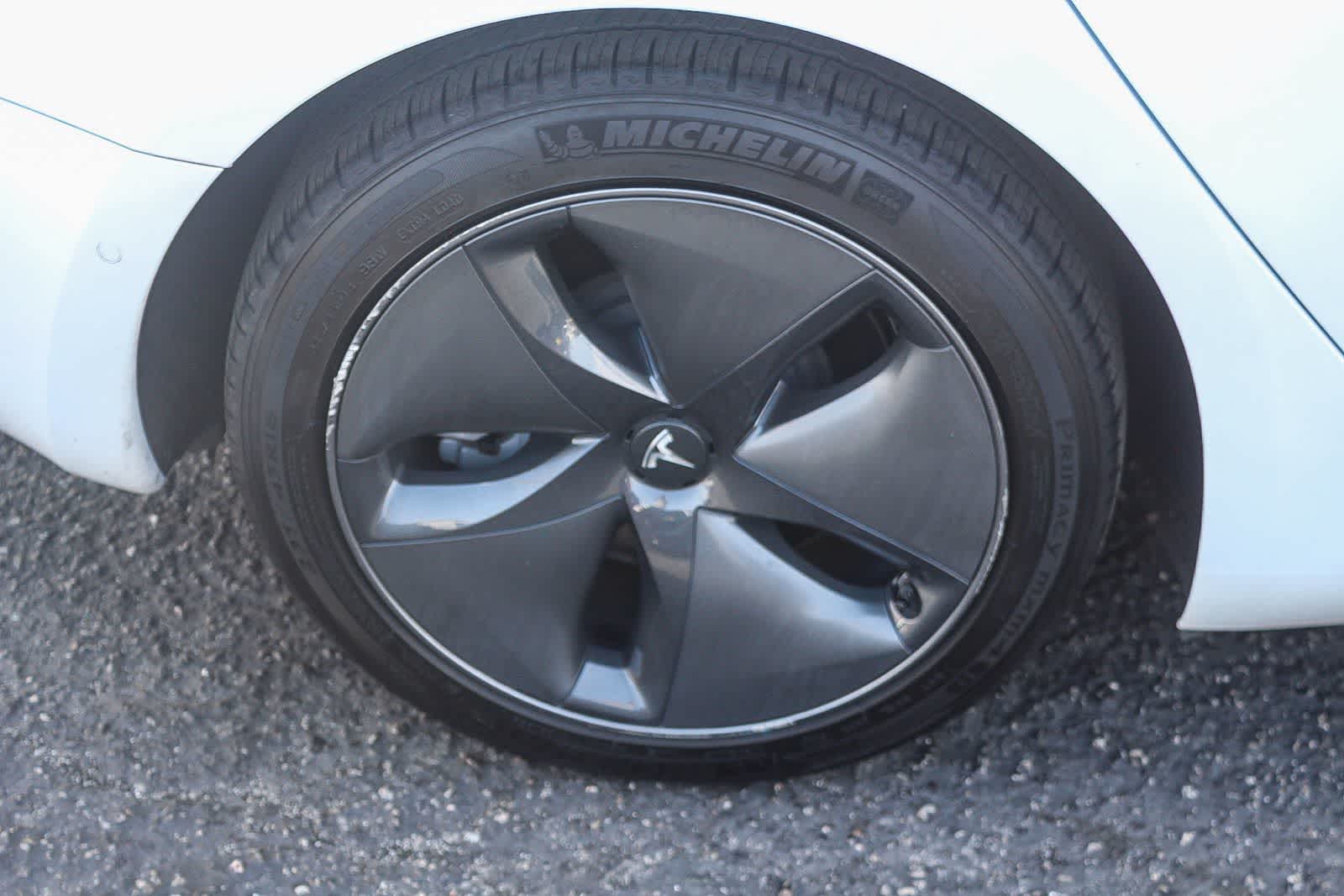 Thumbnail: 2020 Tesla Model 3 - 11