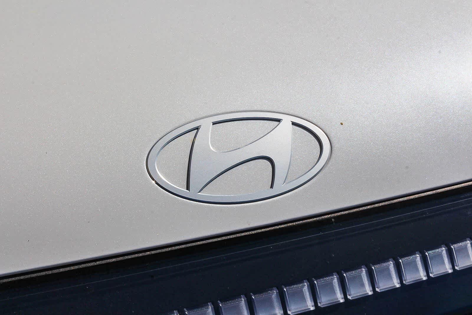 Thumbnail: 2026 Hyundai Ioniq - 13