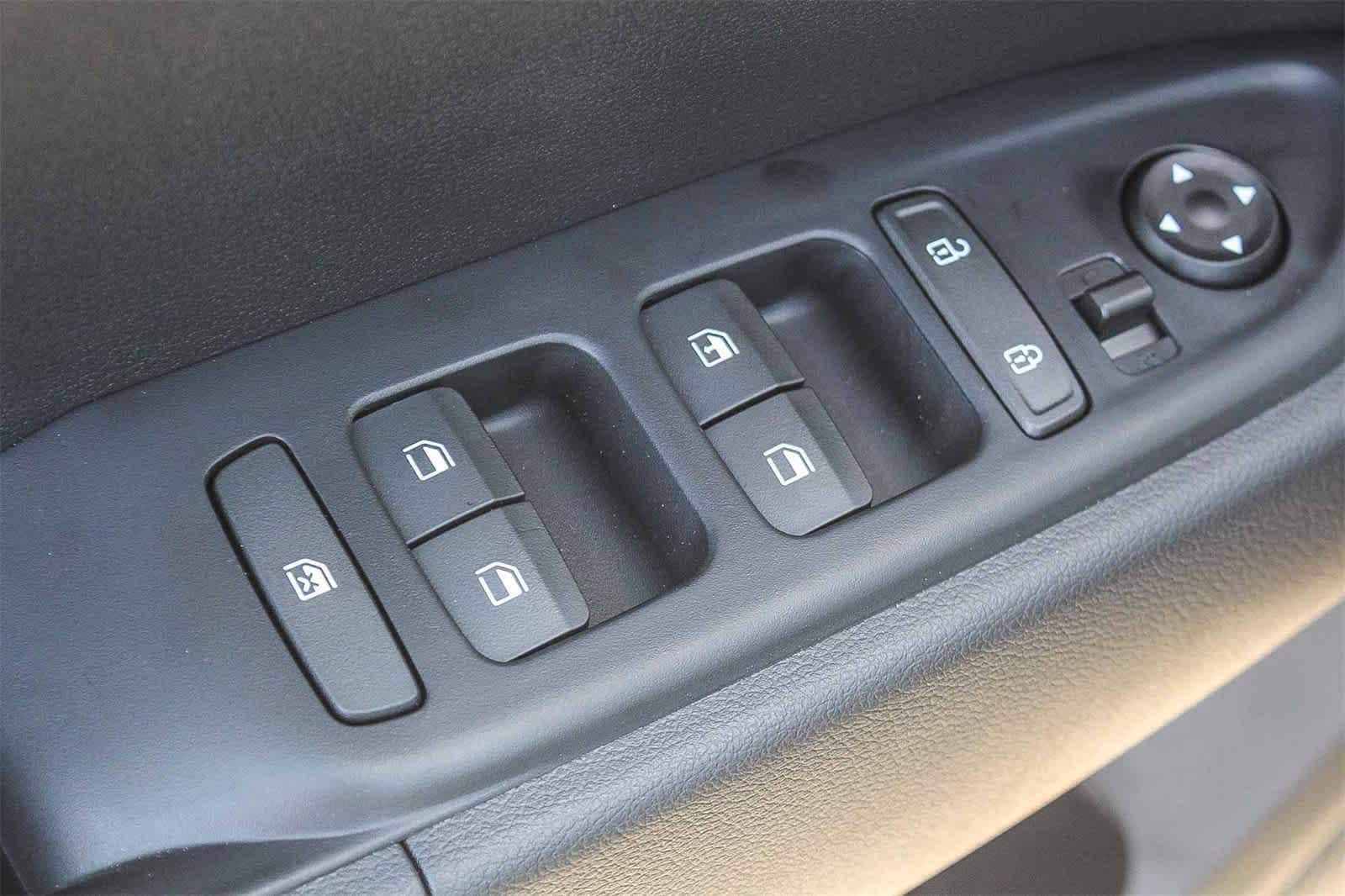 Thumbnail: 2026 Hyundai Venue - 27